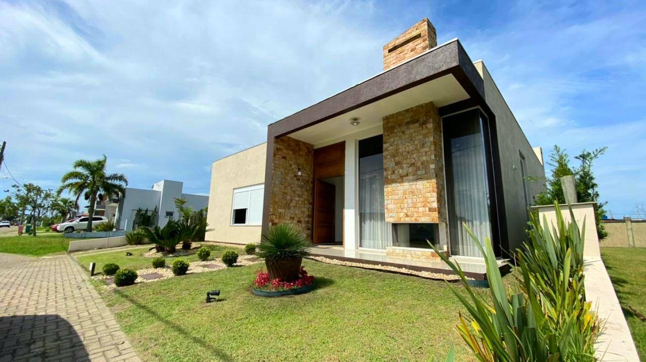 Casa em Condomínio 3 dormitórios em Capão da Canoa - RS | Ref.: 2172