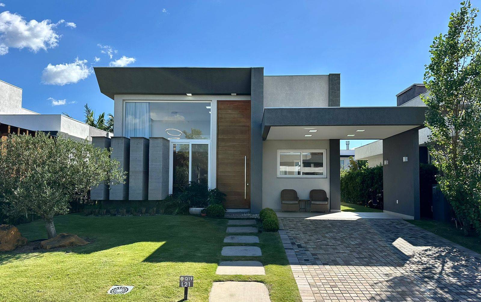 Casa em Condomínio 4 dormitórios em Capão da Canoa - RS | Ref.: 5740