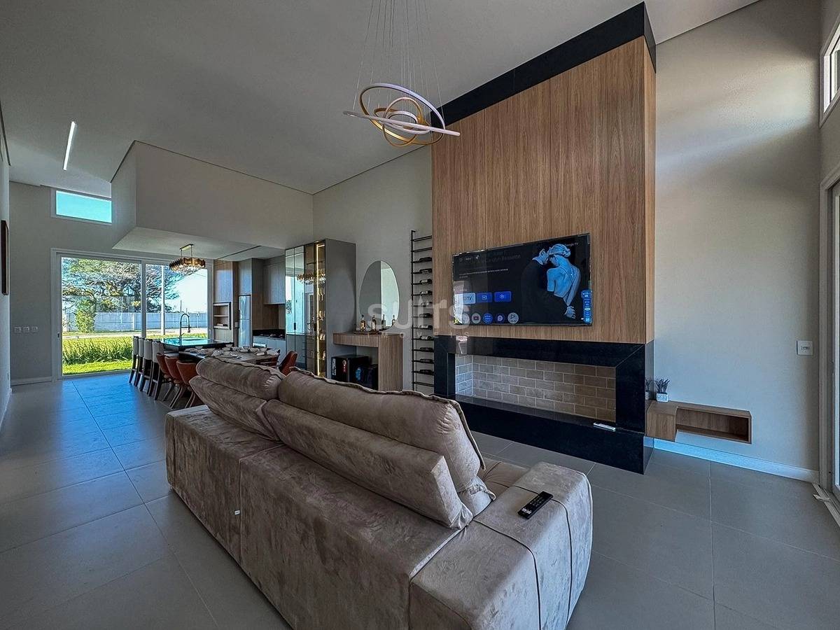 Casa em Condomínio 4 dormitórios em Xangri-lá | Ref.: 5795